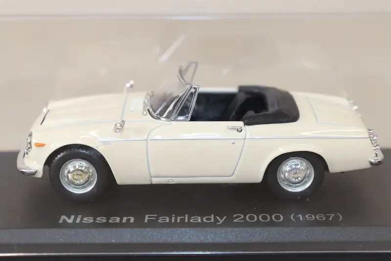 国産名車フェアレディ2000の画像
