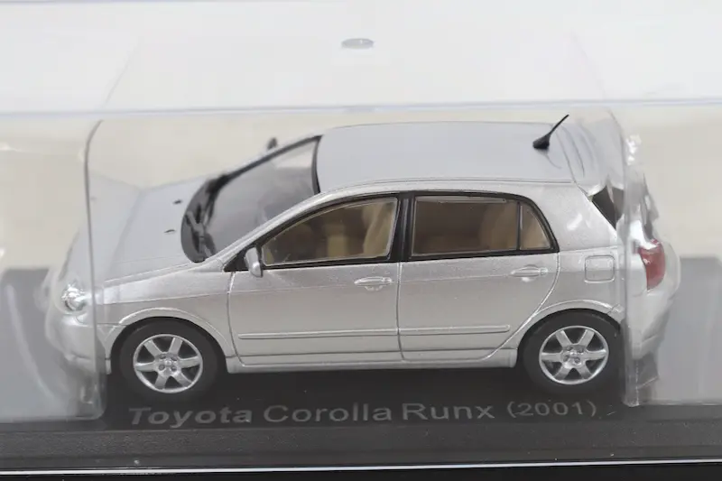 アシェット 国産名車コレクション VOL.102 トヨタ カローラ ランクス Toyota Corolla Runx (2001)