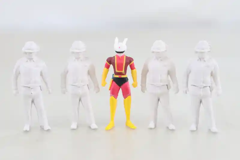 兜甲児と作業員フィギュアの画像